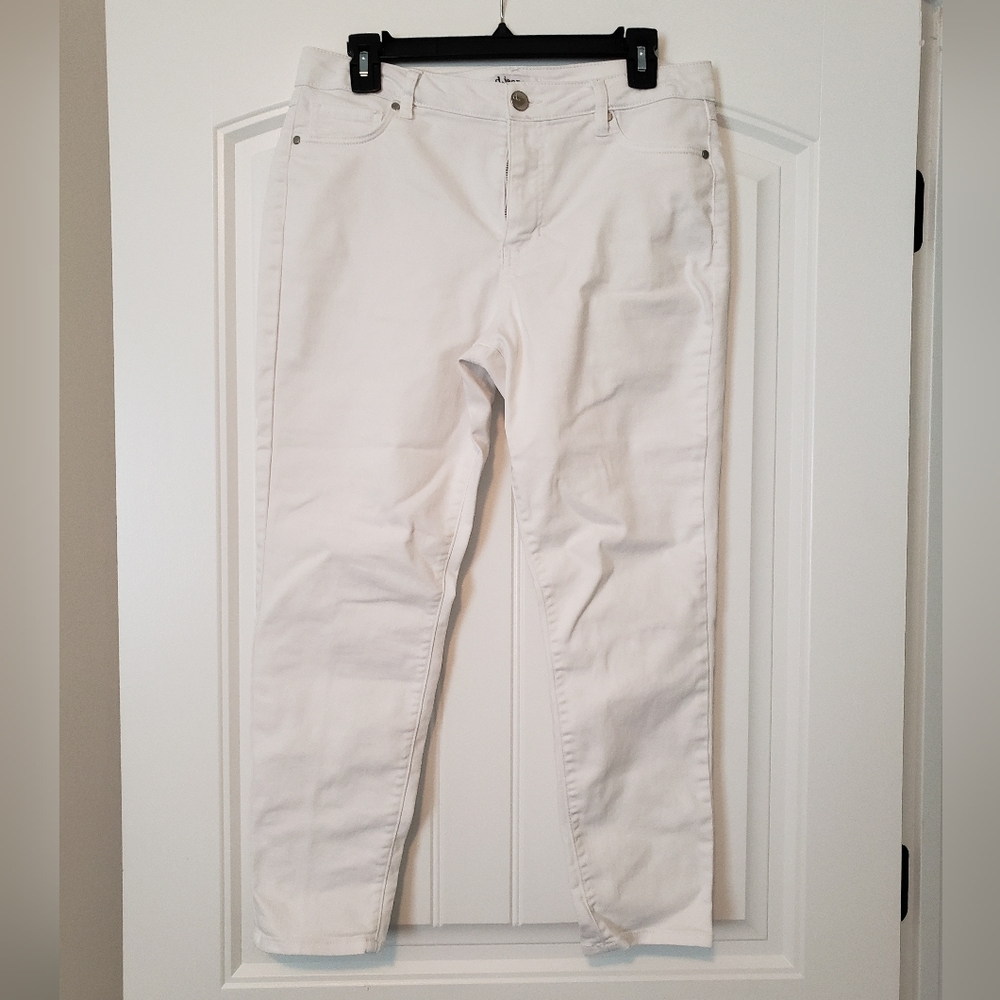 D Jeans brand White Jeggings Size 12